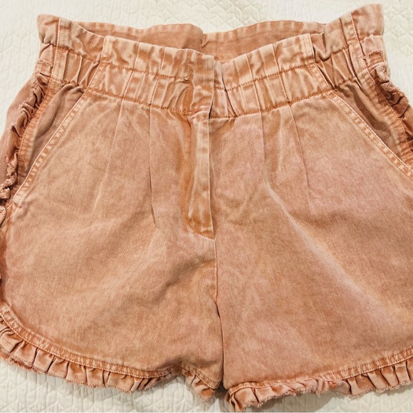 Sea Pink washed denim paper bag shorts with frills on the bottom. NWT - Picture 2 of 11